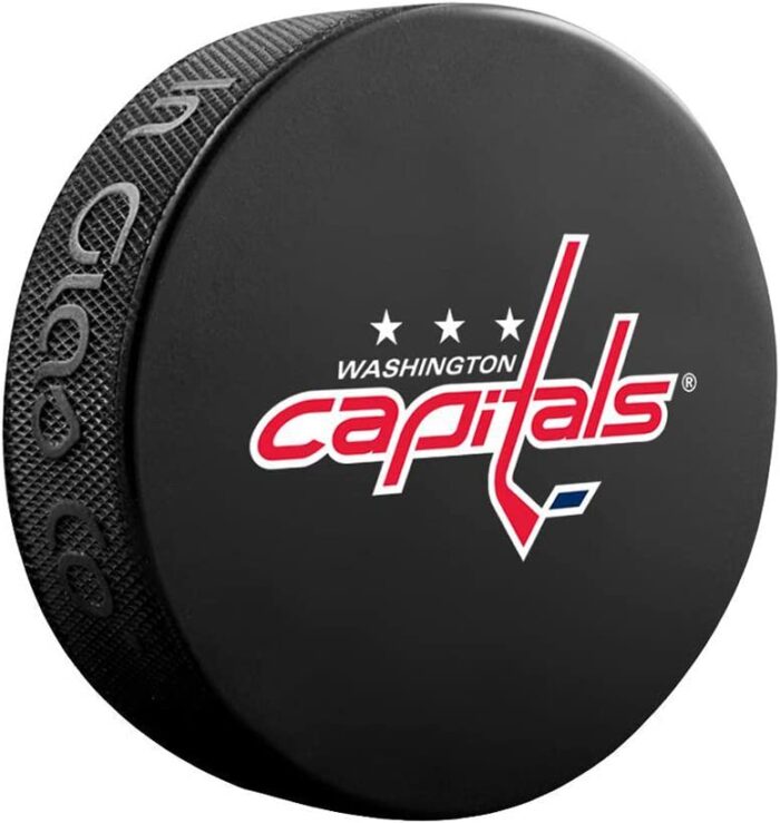 Шайбы сувенирные с клубами NHL
