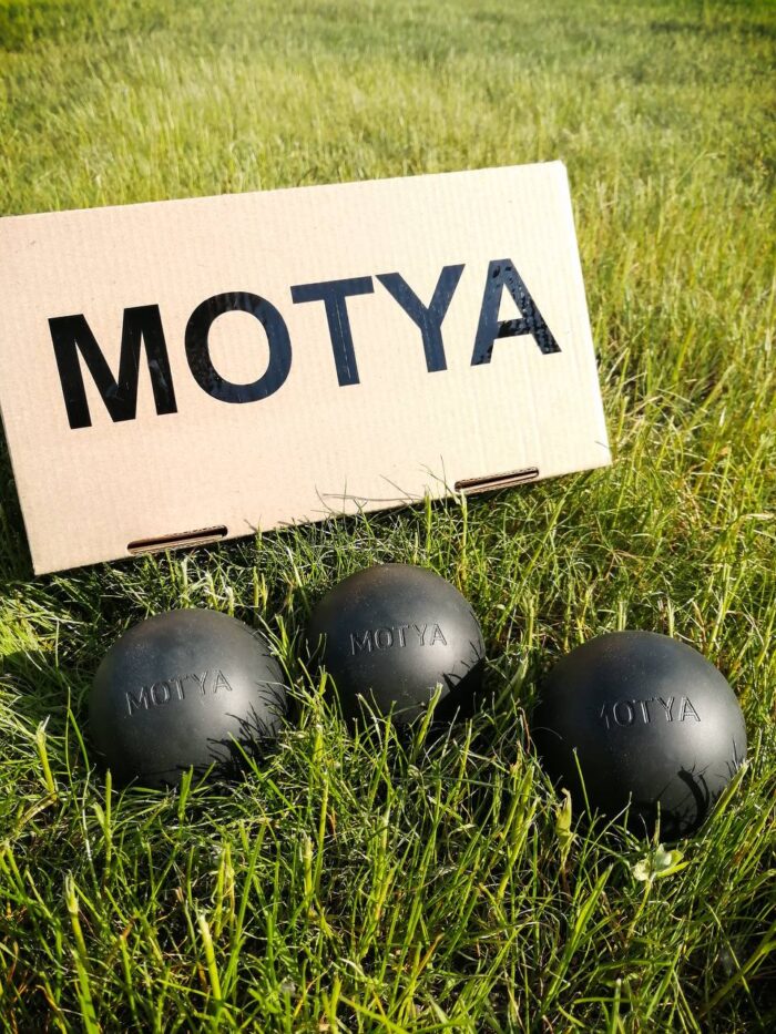 Мячи для вратарей утяжеленные MOTYA 145 гр. (3шт.)