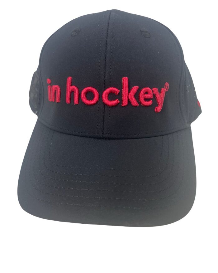 Бейсболка чёрная In Hockey с красной вышивкой 2025