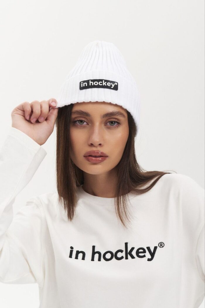 Шапка белая IN HOCKEY