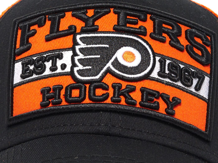 Бейсболка летняя с сеткой NHL Philadelphia Flyers