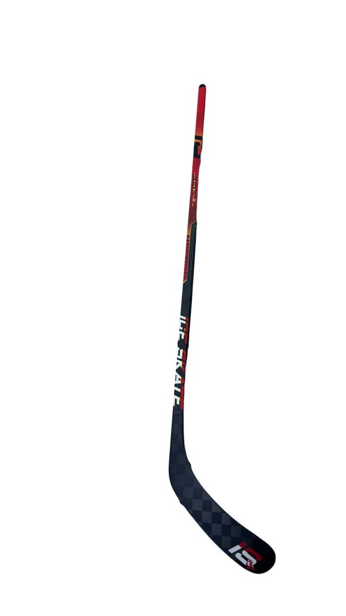 Клюшка ICE SKATE magic bullet YTH low kick